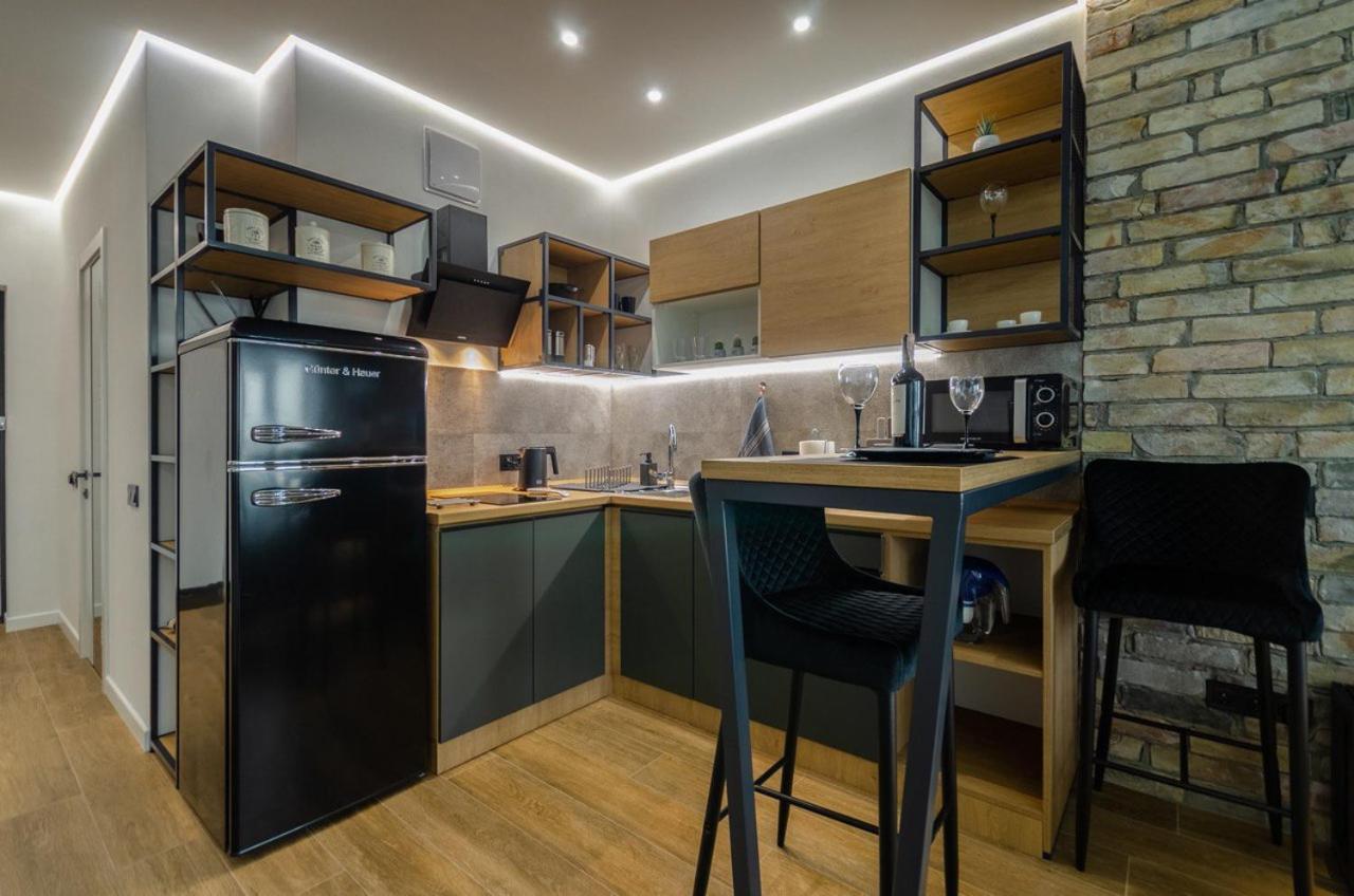 Vip - Smart Apartment Kyiv Exterior photo